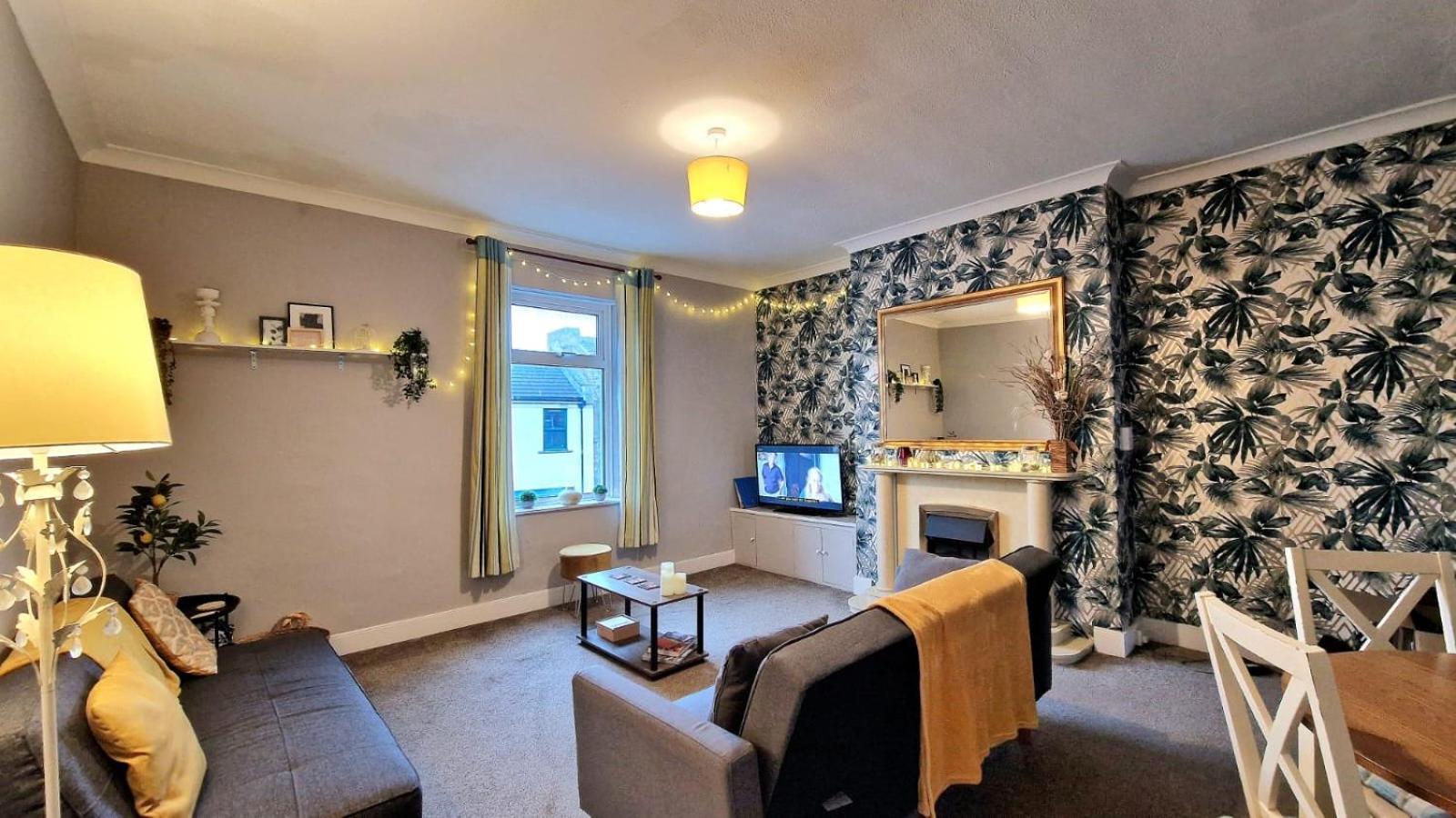 Brodie'S Hideaway Stylish Seaside Town Apartment แอมเบิล ภายนอก รูปภาพ